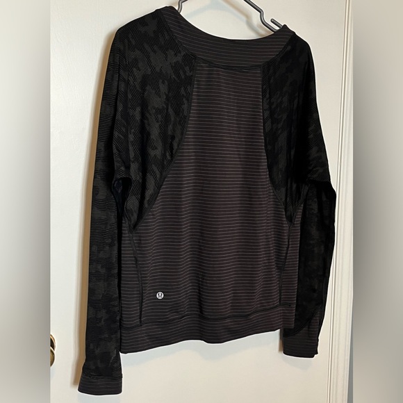 ✨Lululemon Run for Days Long Sleeve, black size 8 - Picture 3 of 13